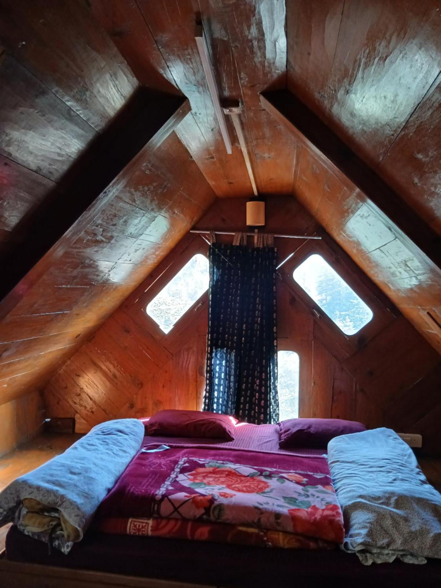 Swiss Cottage Jibhi 外观 照片